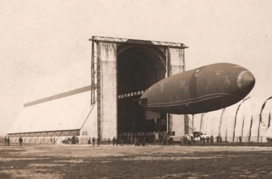 The Gamma airship leaving its shed